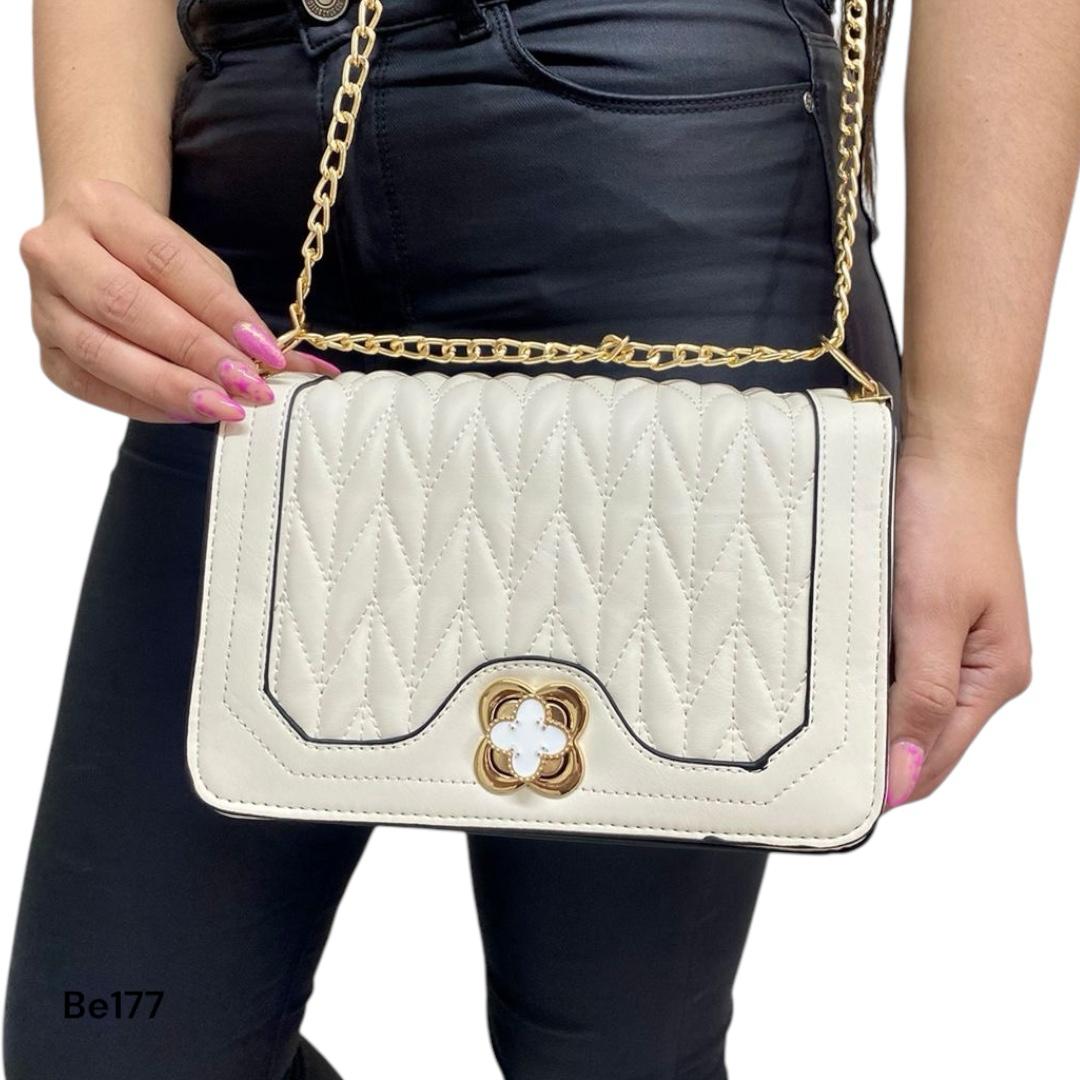 Bolso beige apliques cadena dorada 23cm* 15cm BOL04C C-B